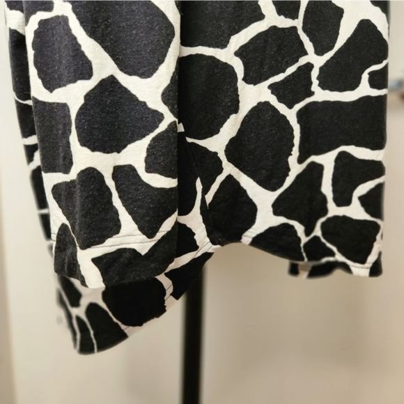 Toni?T giraffe print tunic top - Picture 7 of 9